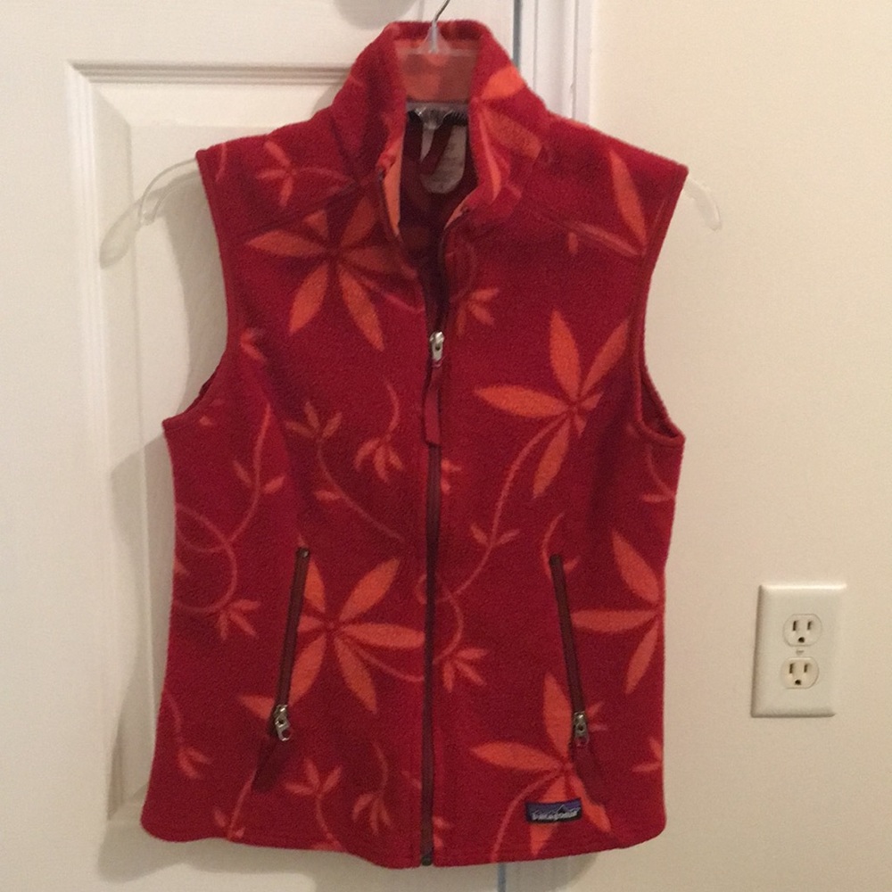 Patagonia Synchilla Print fleece vest Medium